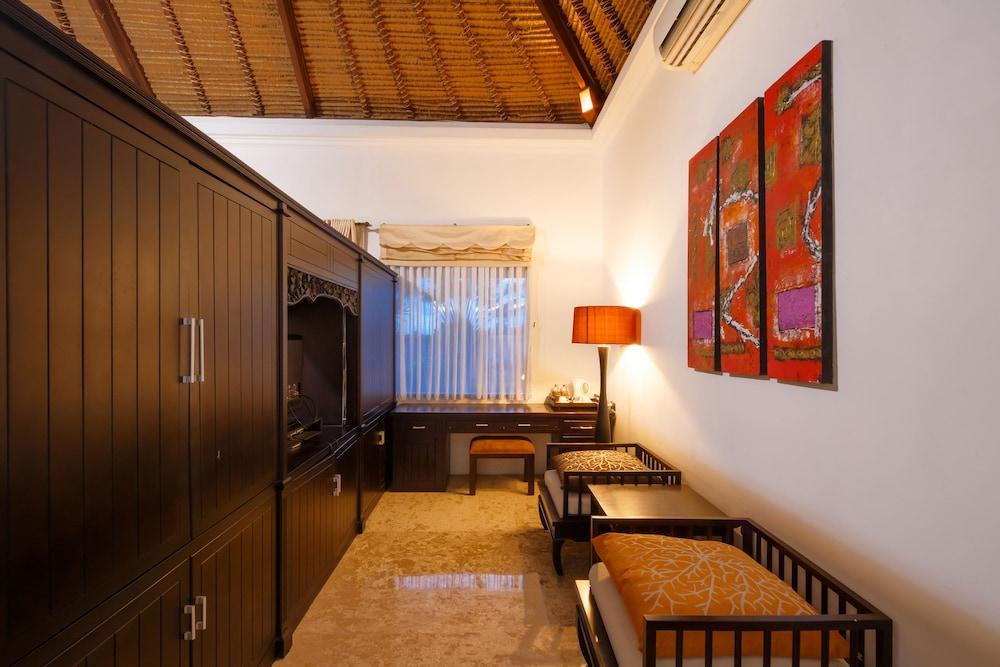 ฮิลล์สโตน อูลูวาตู วิลลา Hotel อูงาซัน ภายนอก รูปภาพ
